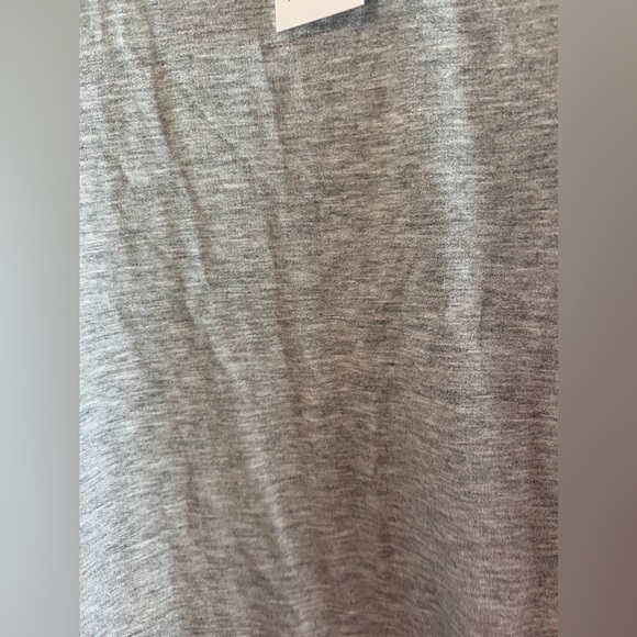 Mini scrunch antisar gray dress. (NWT) above knee length.size MEDIUM - Picture 5 of 6